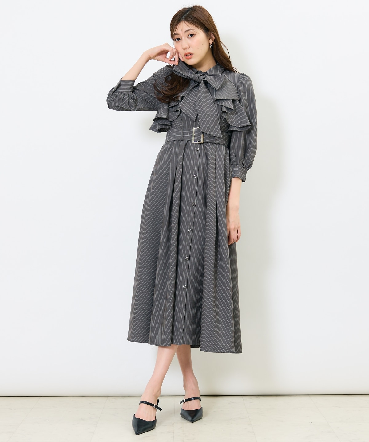 ストライプフリルケープワンピース