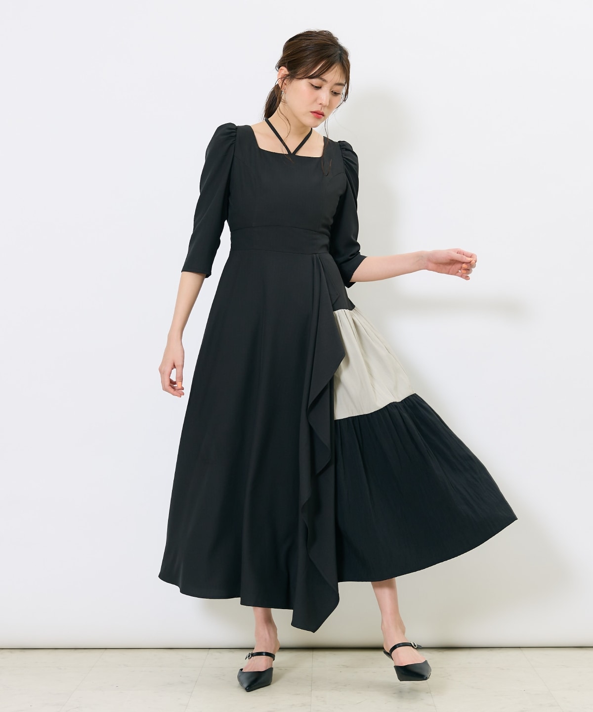 アシメラッフルティアードワンピース