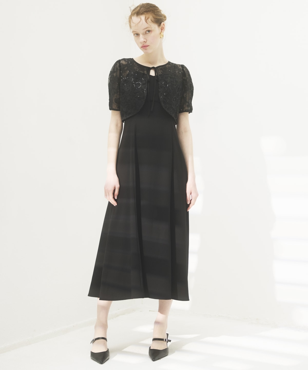 2WAYレースケープドレス