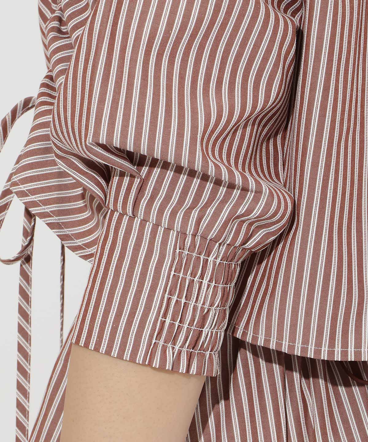 ストライプシャーリングブラウス