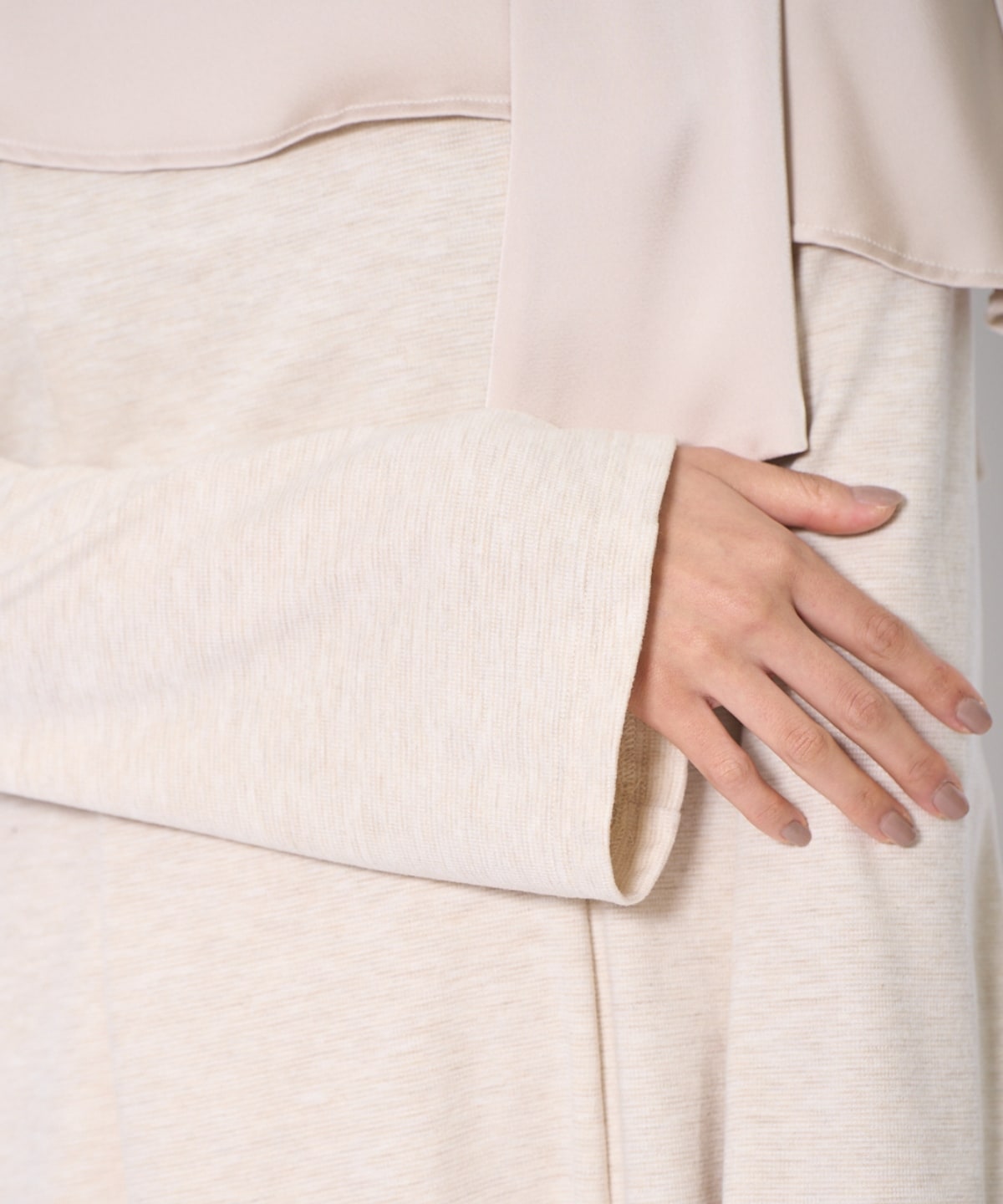 ショルダーリボンカットソーワンピース