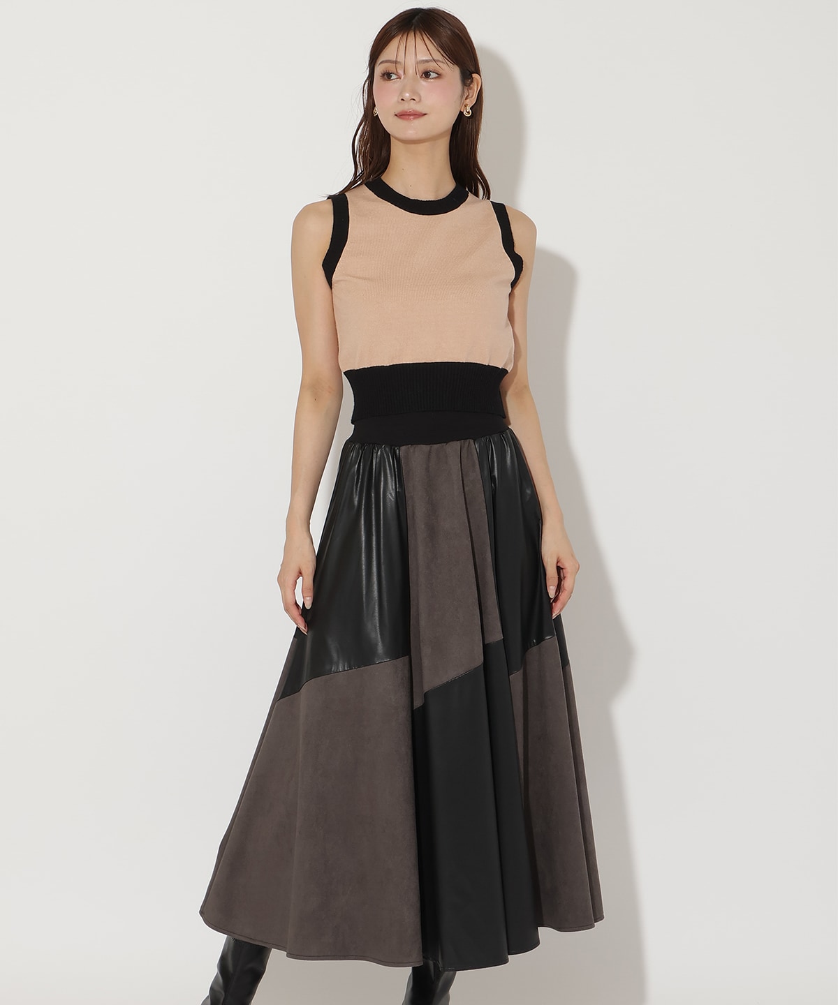 バイカラーアンサンブルニット