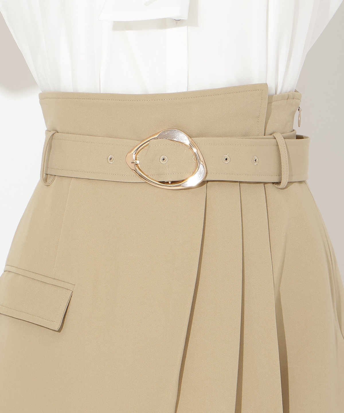 【先行予約受付中】タックストレートスカート