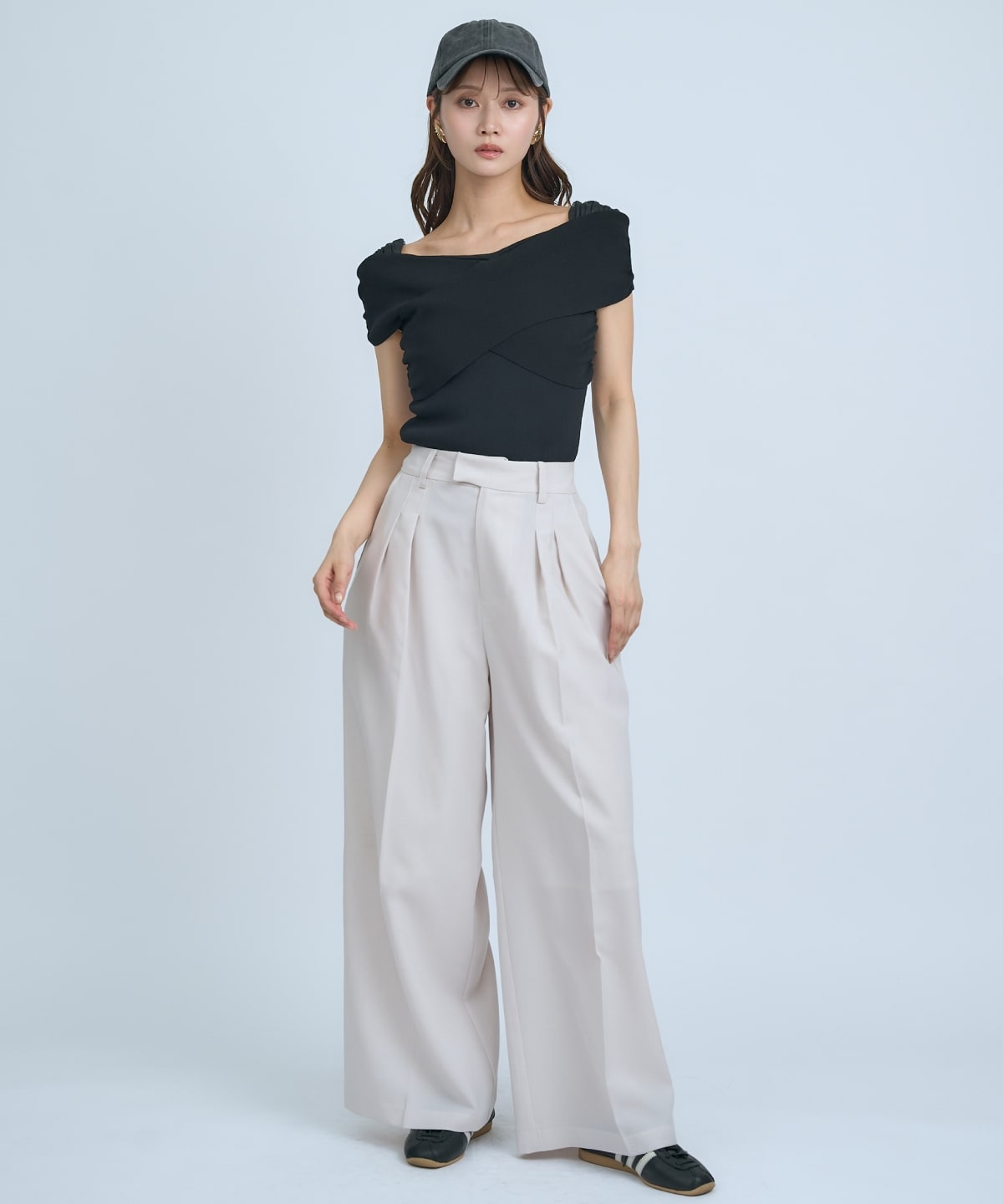 【先行予約受付中】シアーワイドパンツ