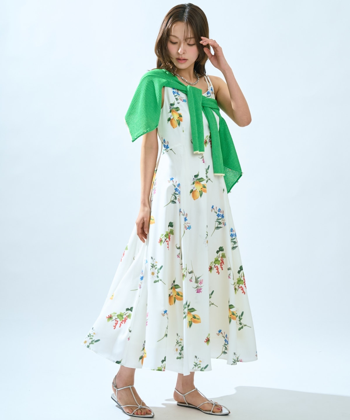 【5/14(木)一部店舗先行発売】フルーツ×フラワープリントワンピース