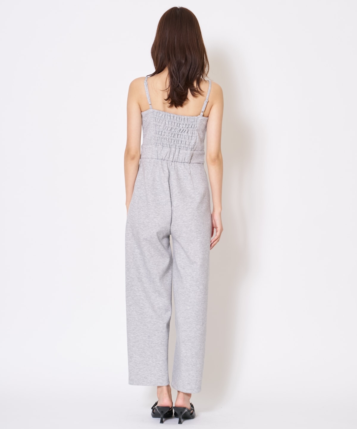 刺繍パーカー×オールインワン