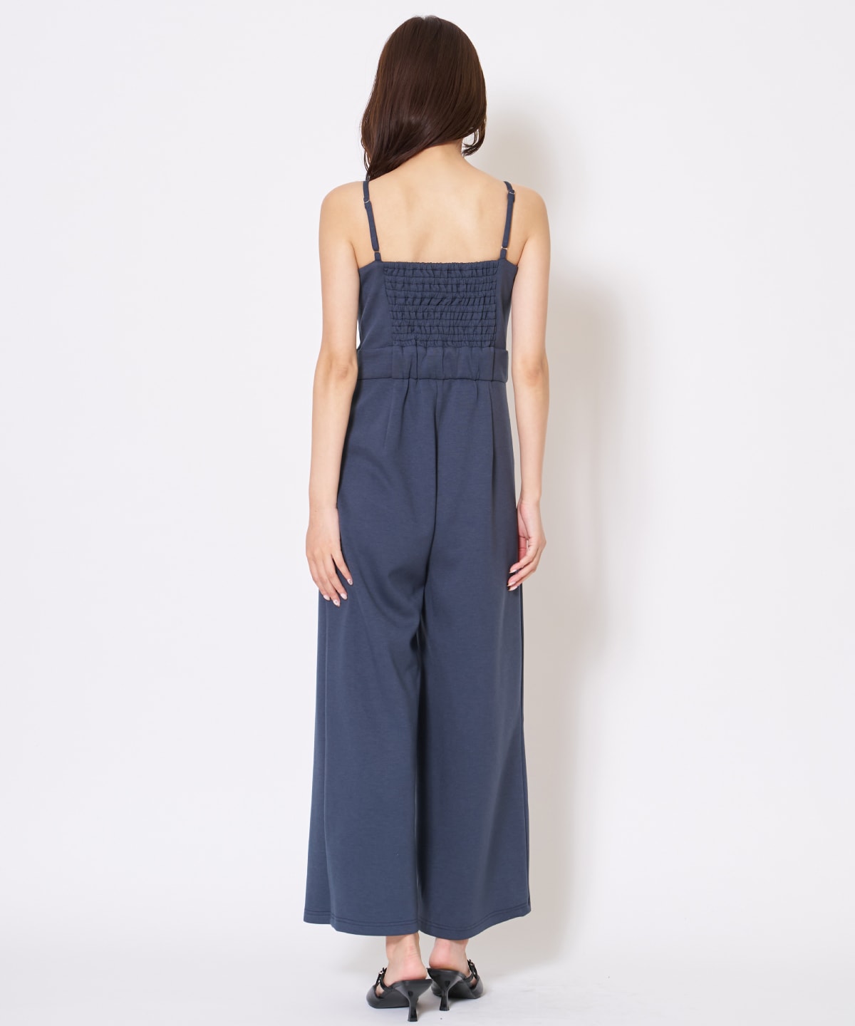 刺繍パーカー×オールインワン