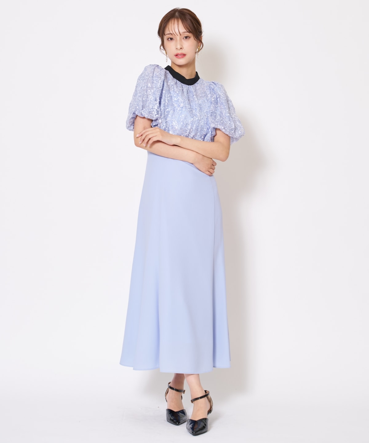 サテントリミングブラウス×ドレス