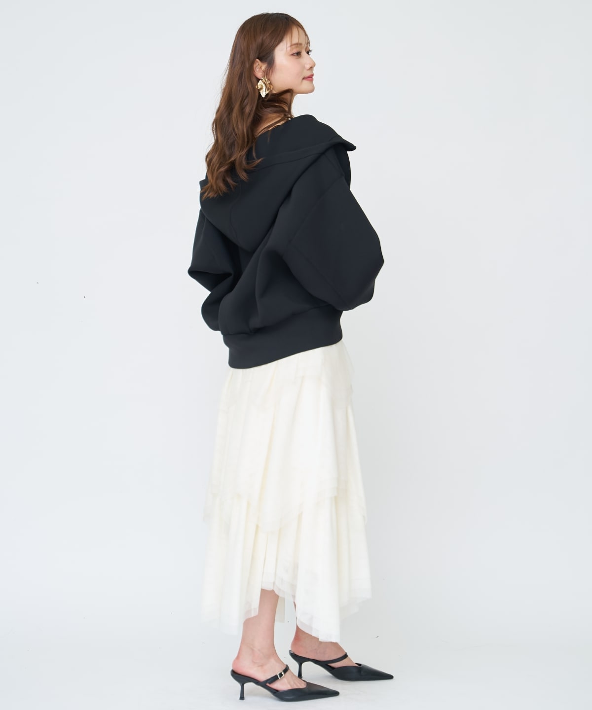 ロゴ刺繍ボンディングZIPパーカー