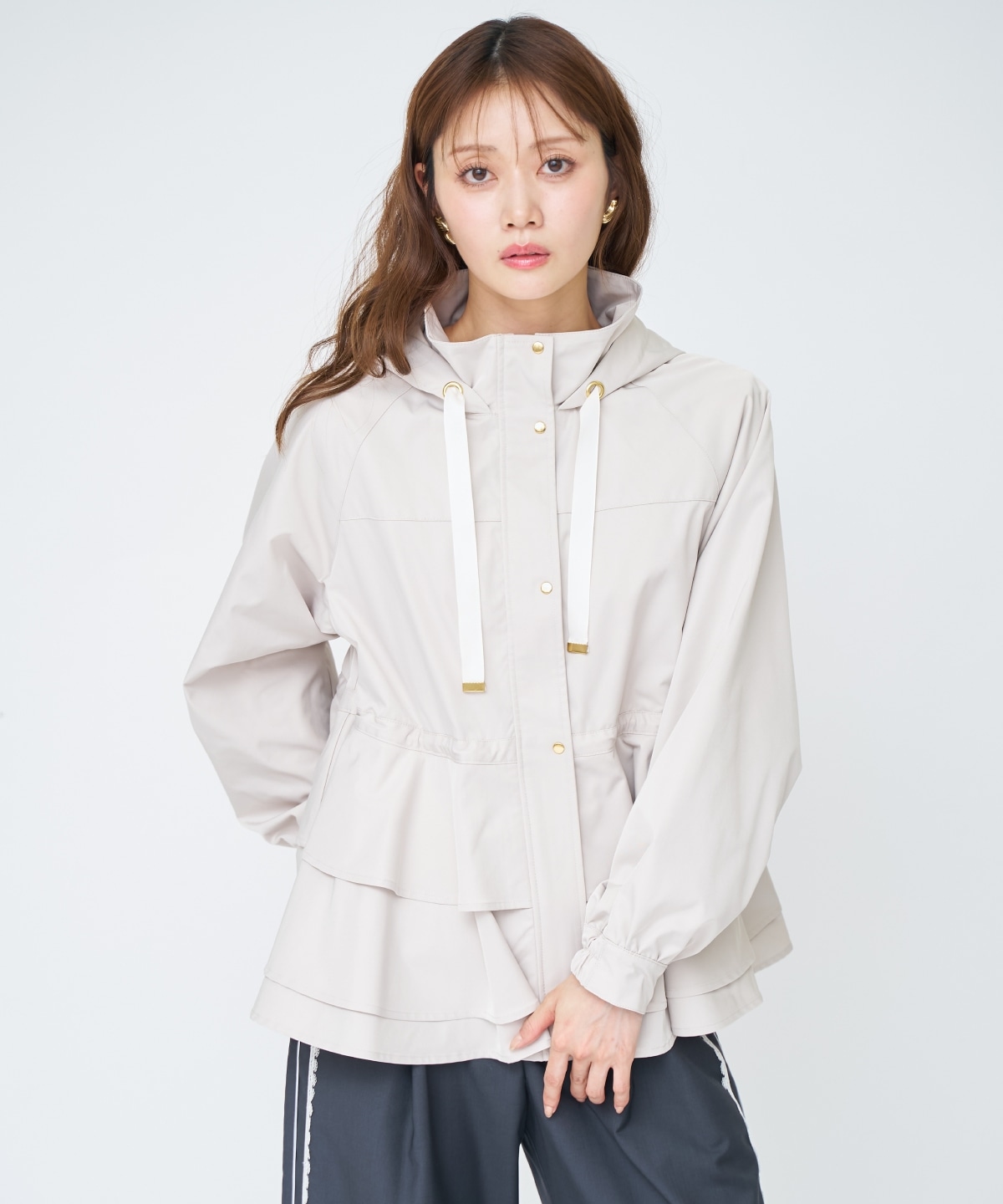 ペプラムマウンテンパーカー