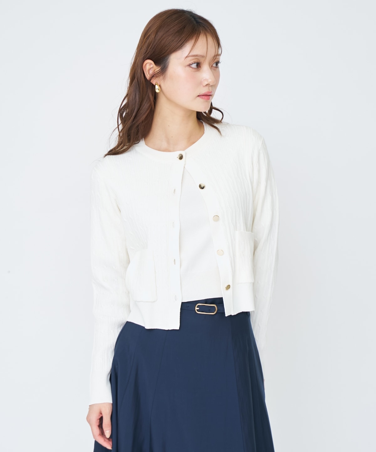 ケーブル編みカーディガンアンサンブル