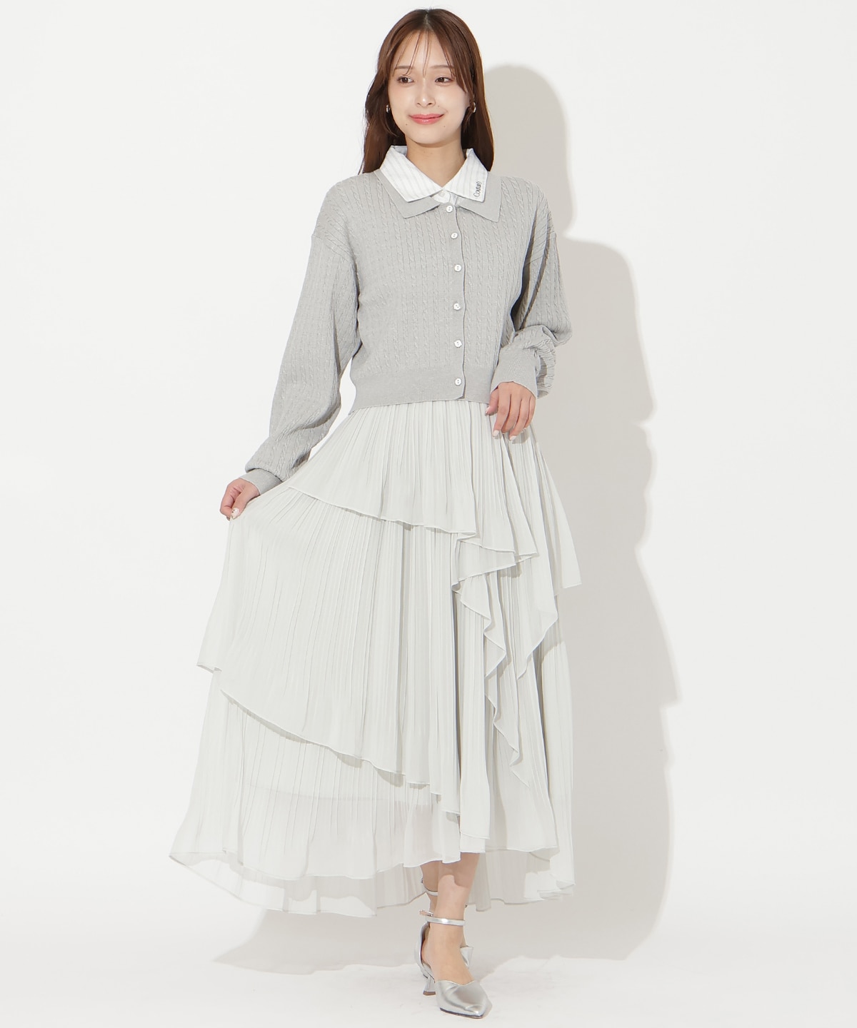 【先行予約受付中】シャツレイヤード風ケーブルカーディガン