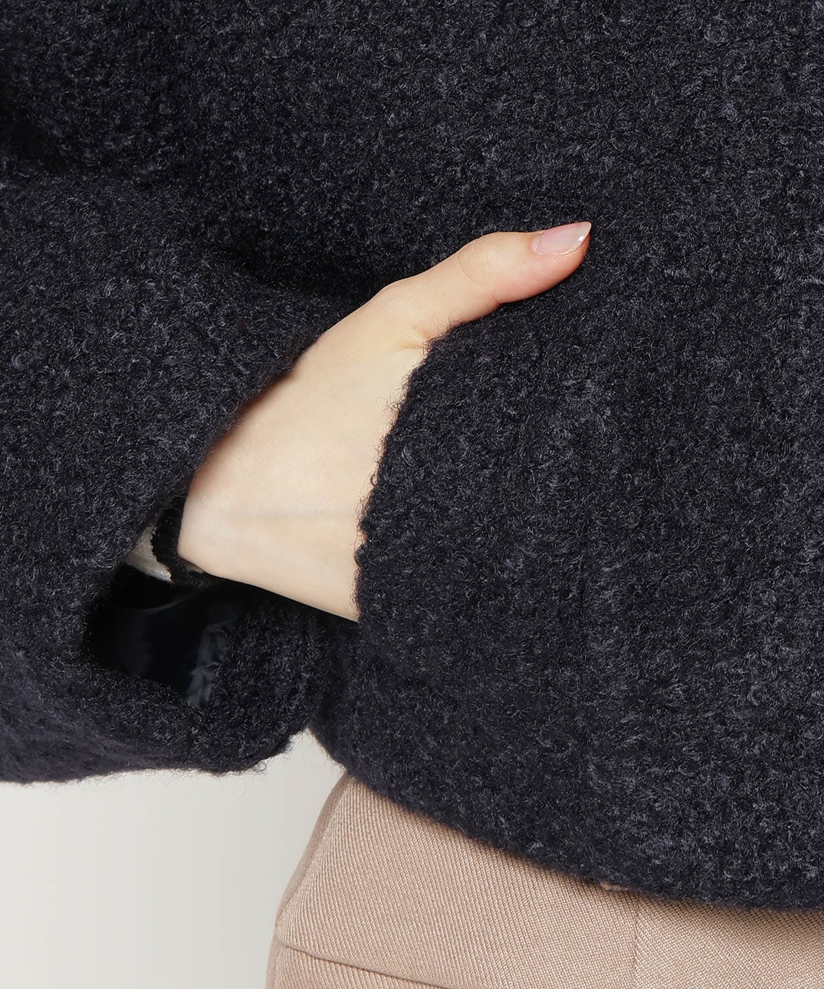 ブークレショートコート