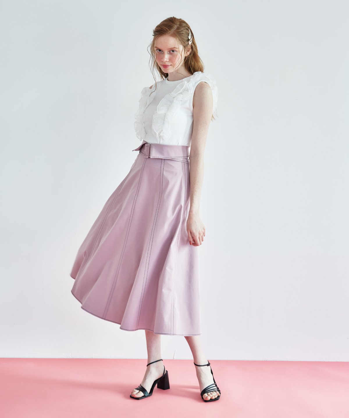 ステッチカラーフレアスカート