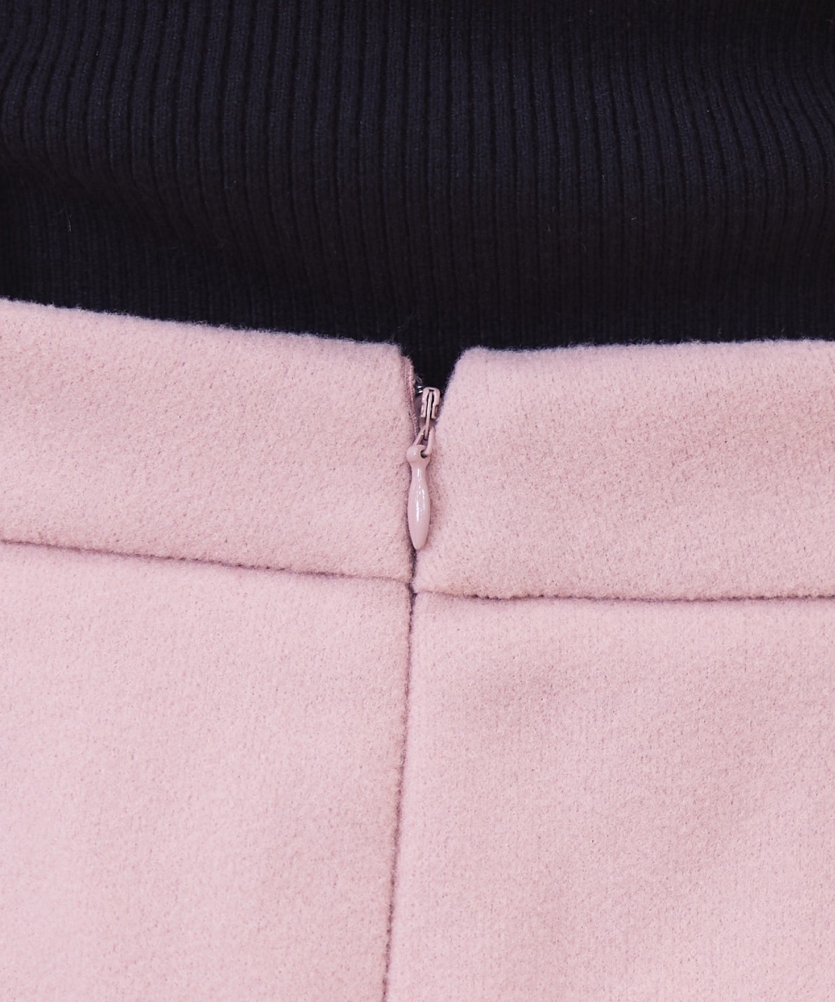 サスペンダースカート