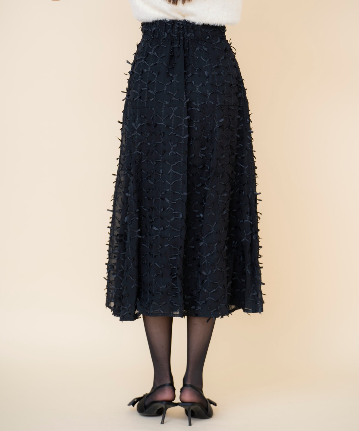 リボンモチーフフレアスカート