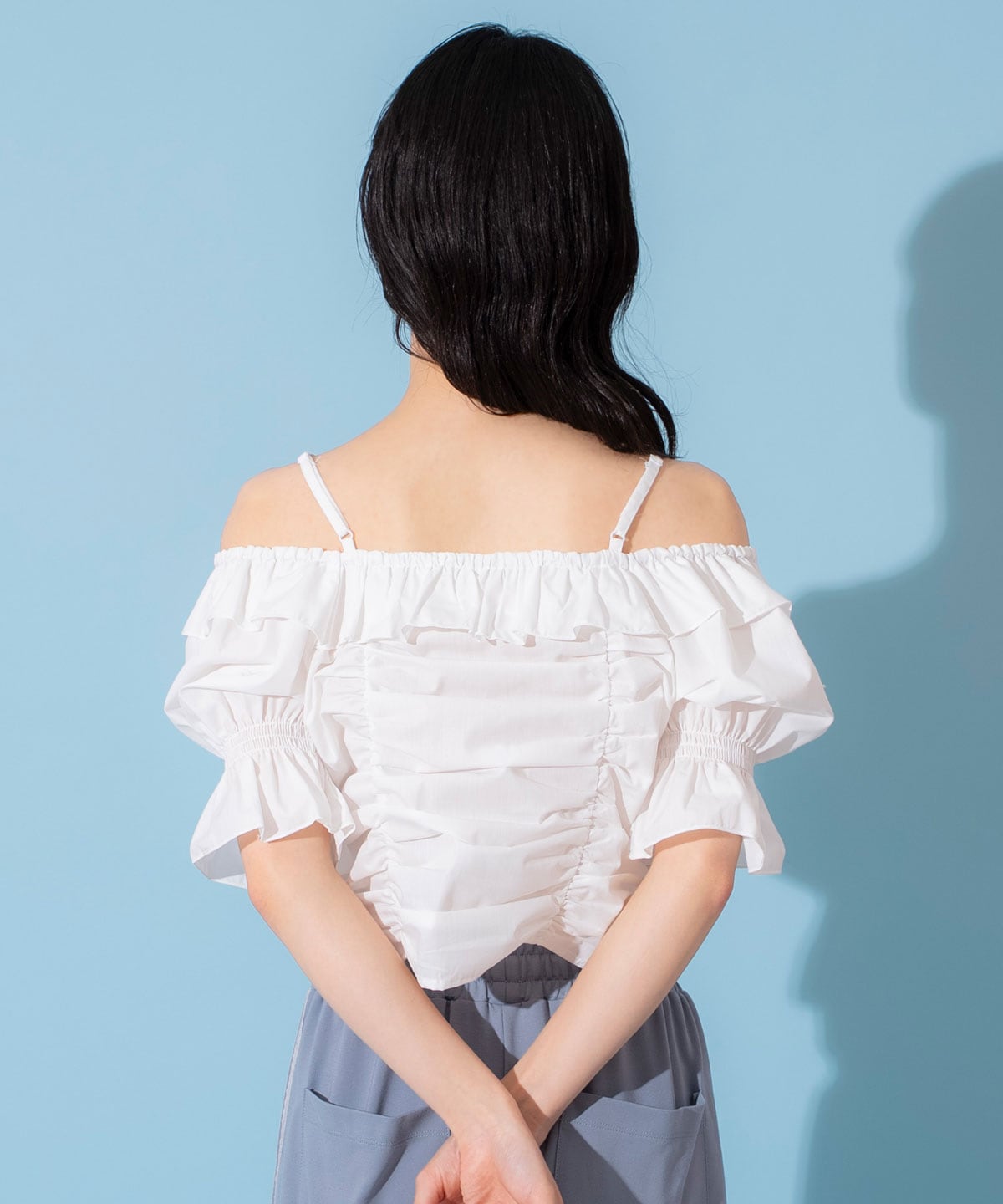ドロストフリルオフショルブラウス