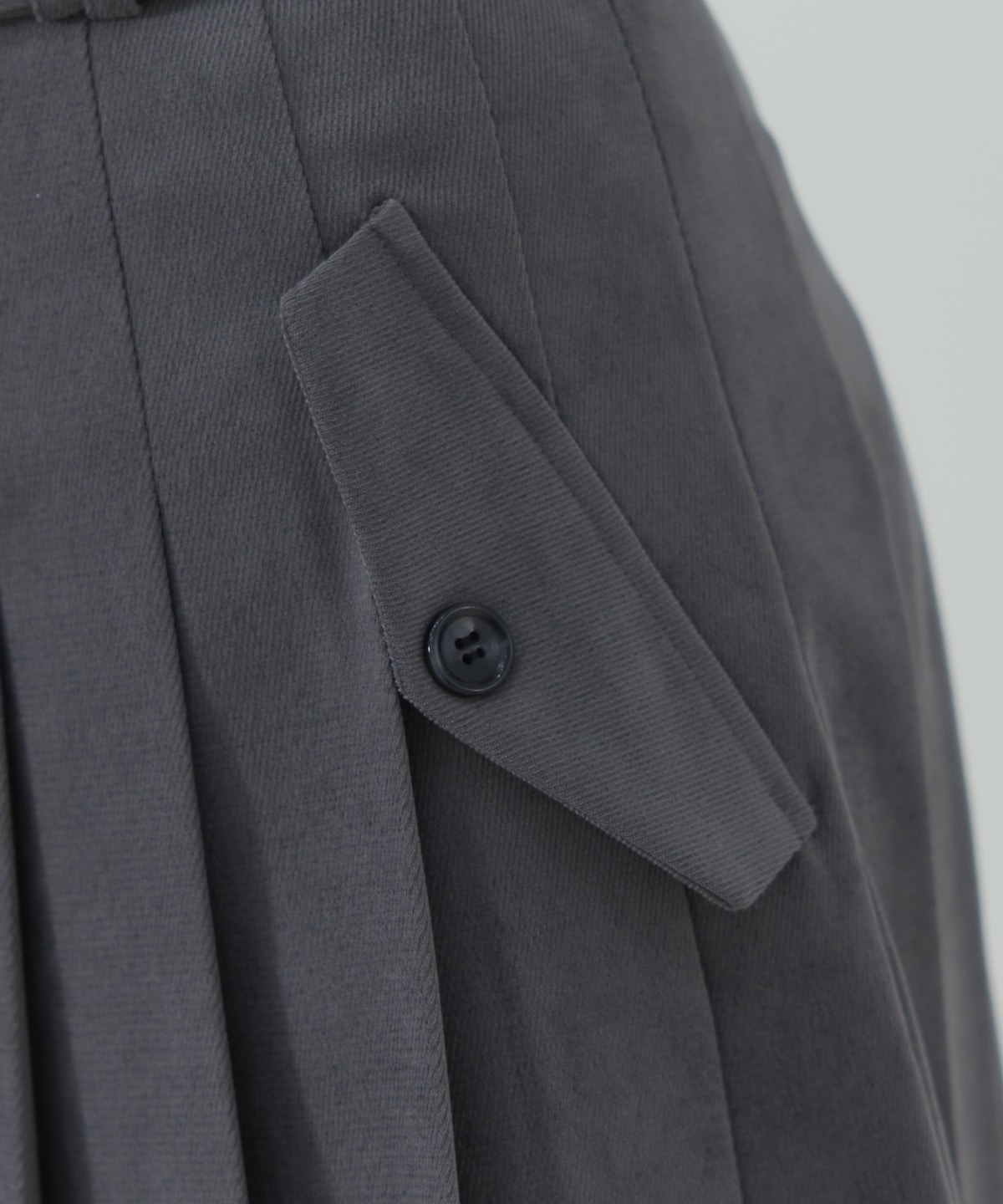 【セットアップ可能】ベルテッドプリーツミニスカート