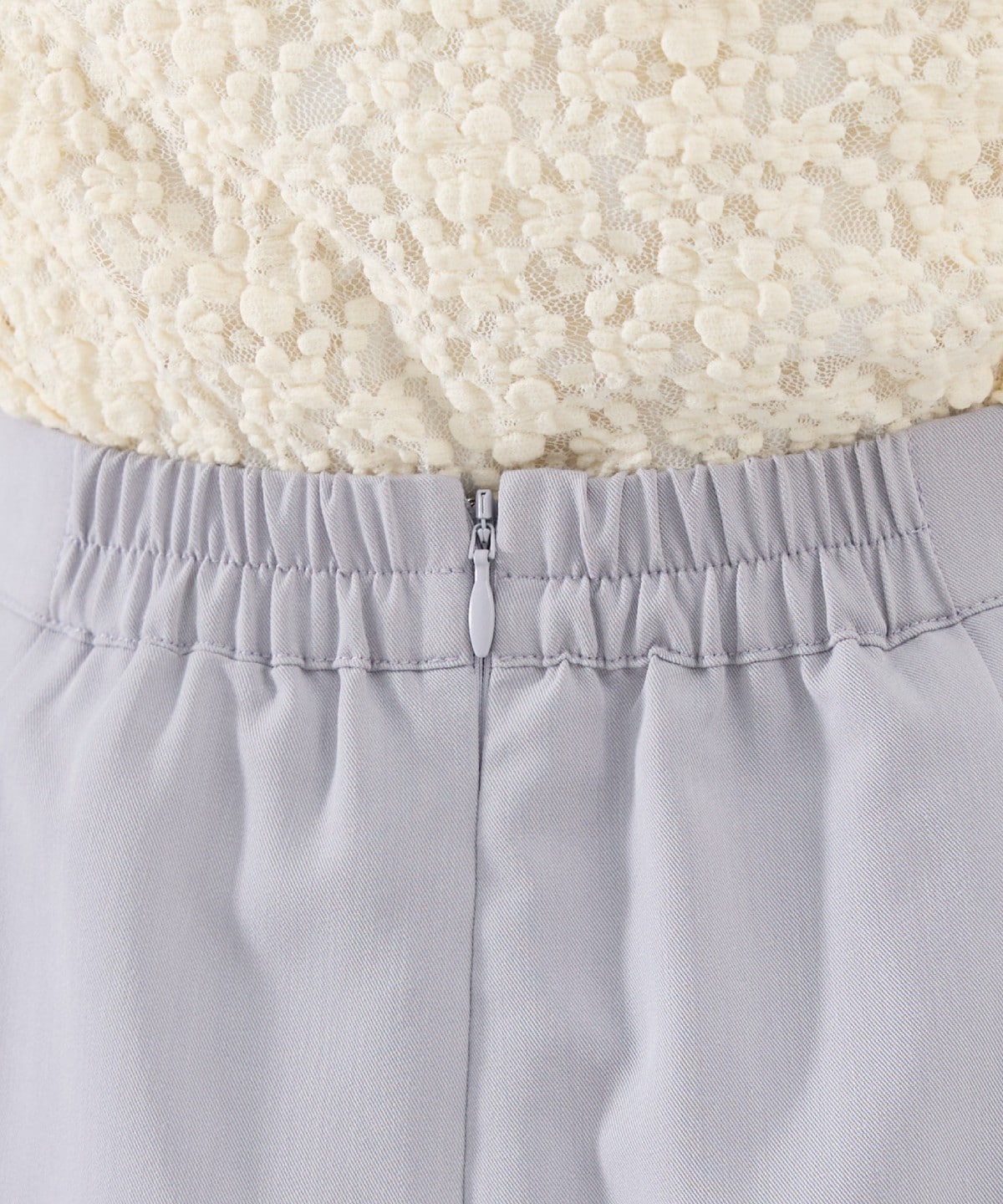 アシメフリルスカート