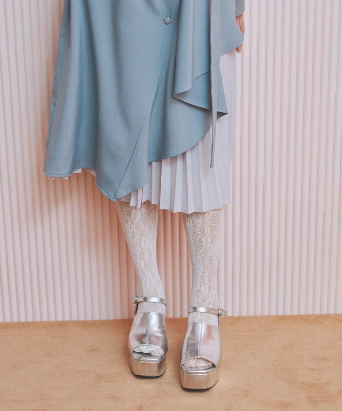 アシメデザインセーラープリーツワンピース