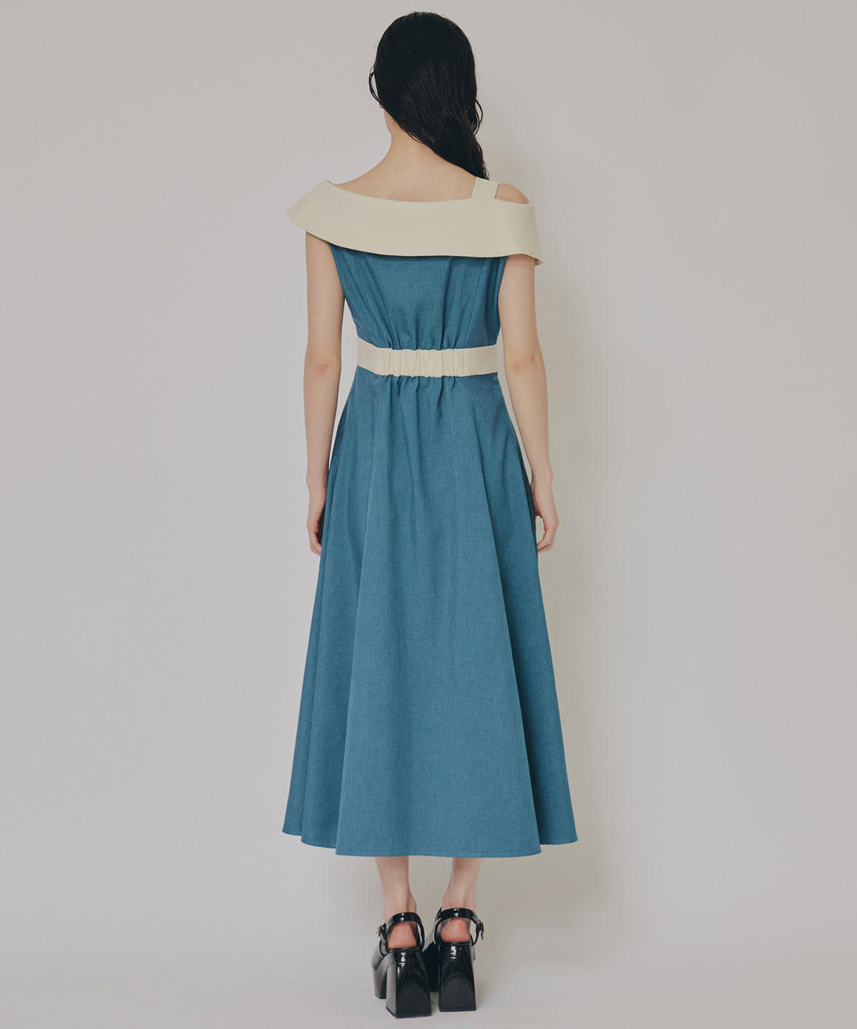 バイカラーアシメショルダーワンピース