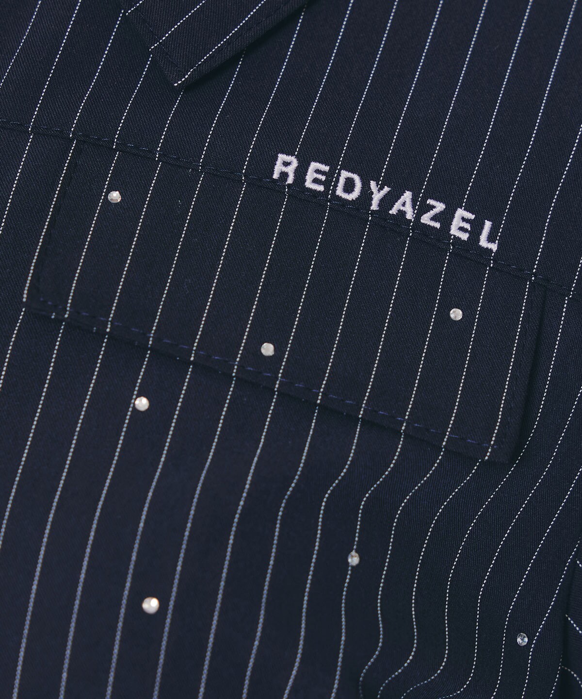 ビジューロゴストライプシャツブラウス