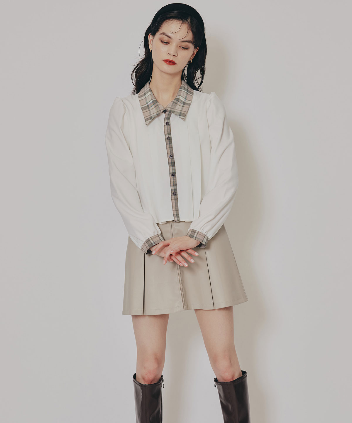 チェックバイカラーリボンタイブラウス