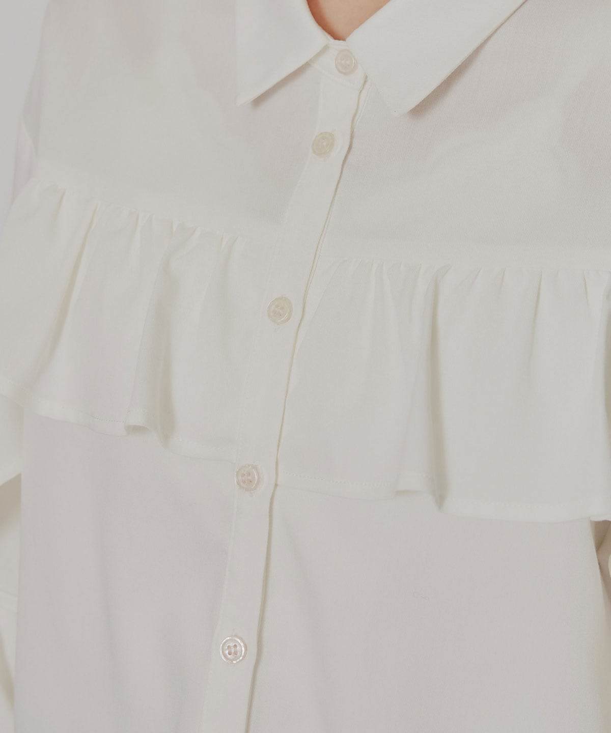 フリルラインストライプブラウス