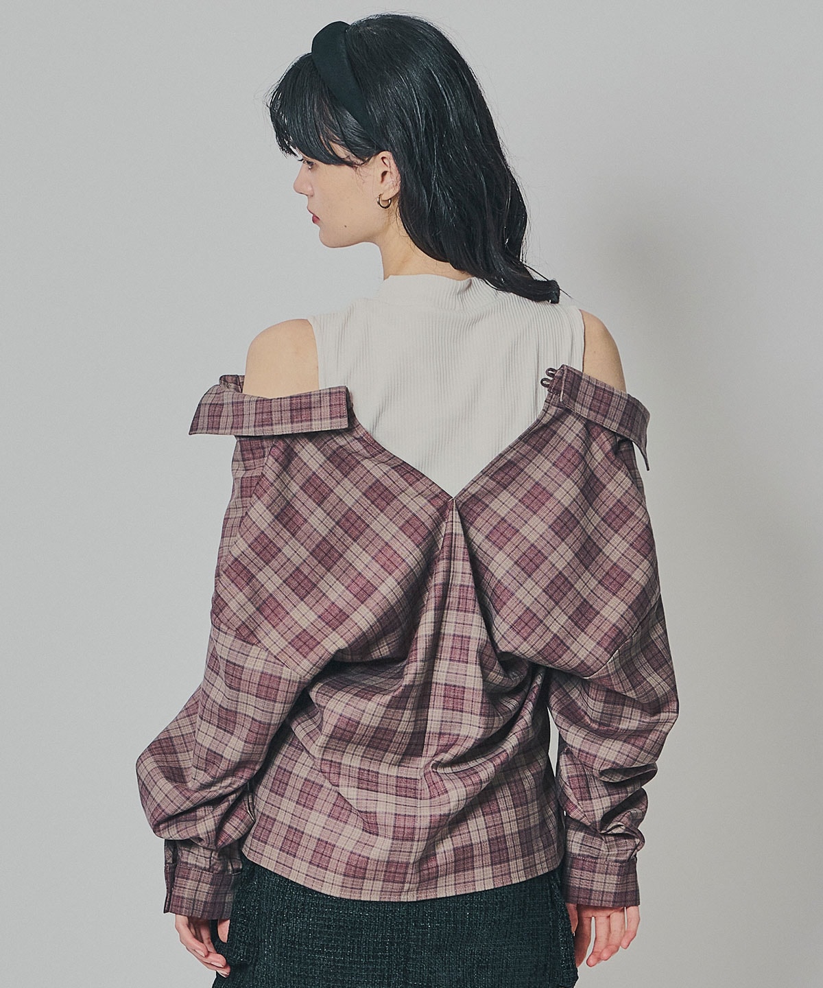 マルチウェイオフショルチェックシャツ×タンクトップ
