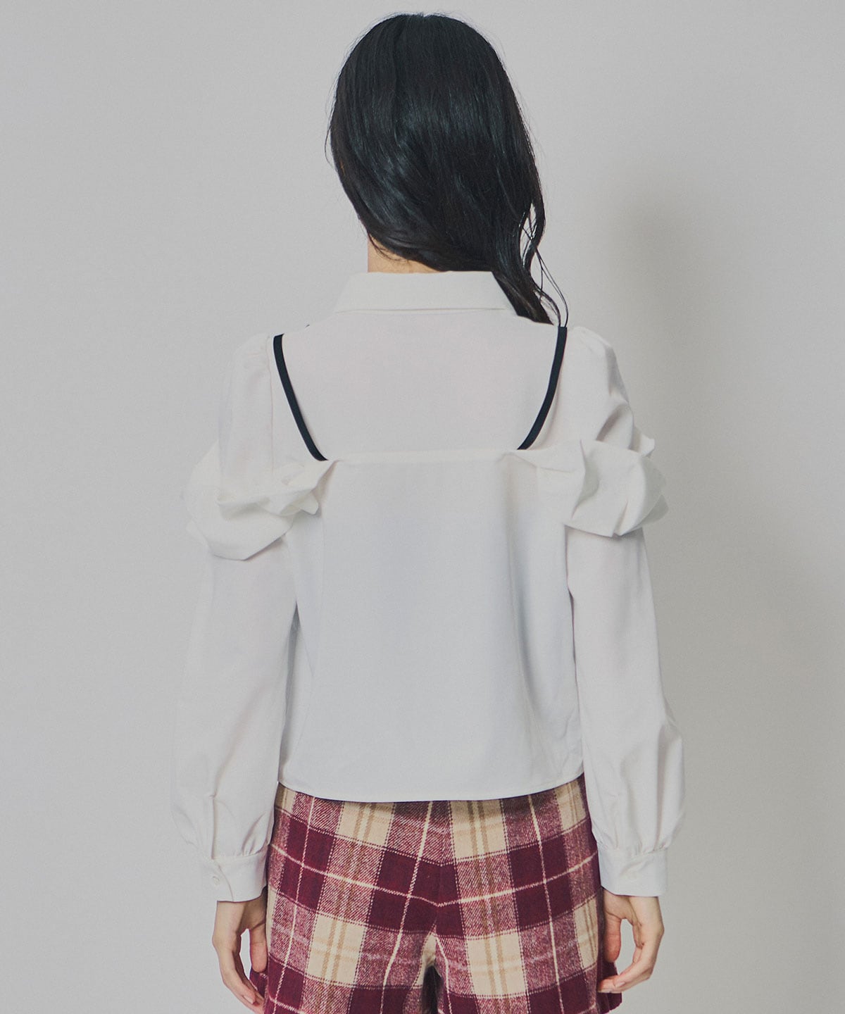 リボンフリルショルダーブラウス