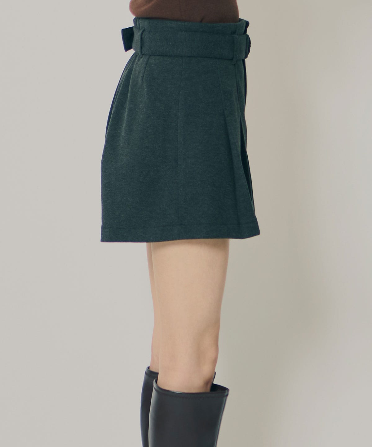 ウールライクタックショートパンツ