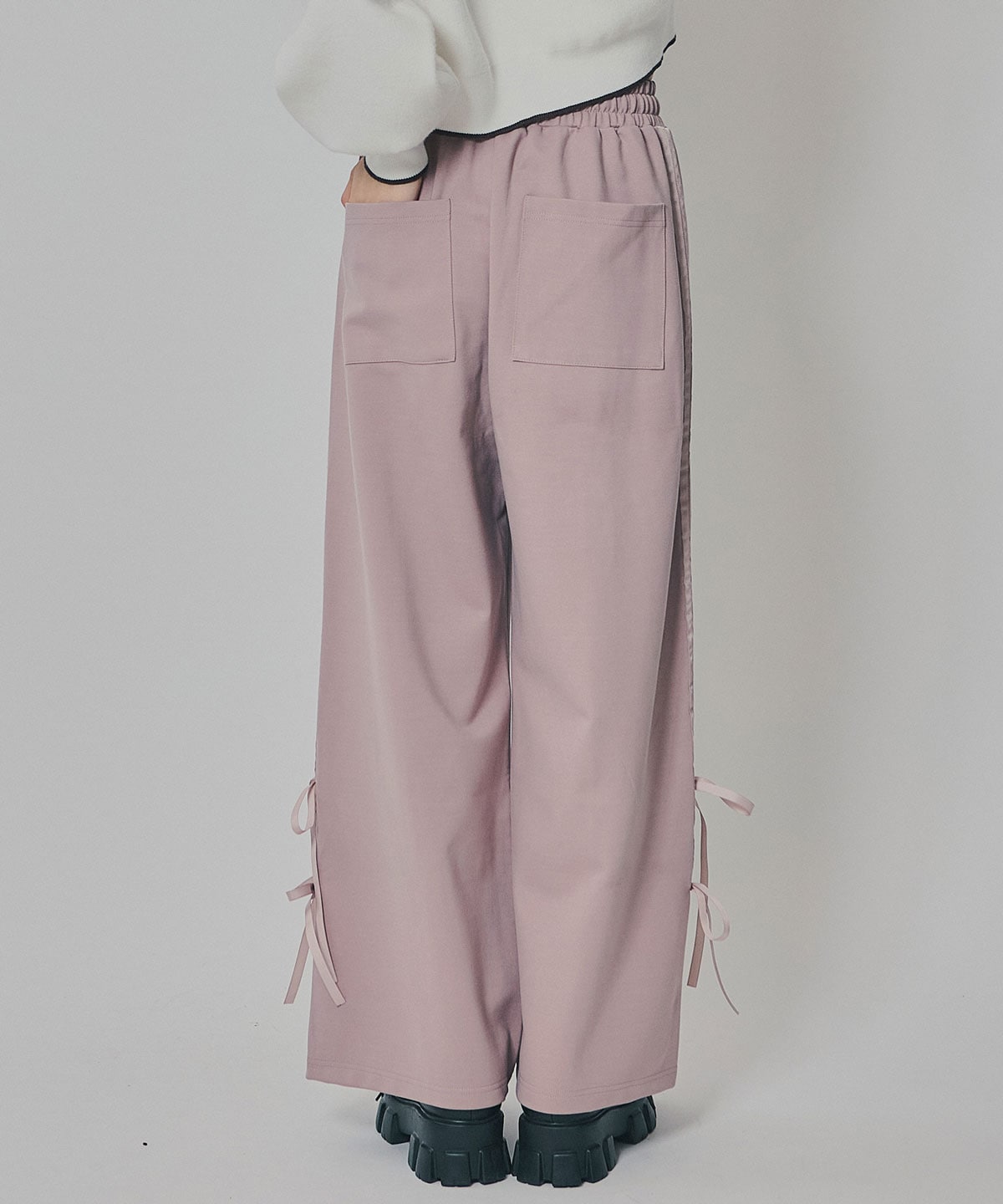 ダブルリボンラインイージーパンツ