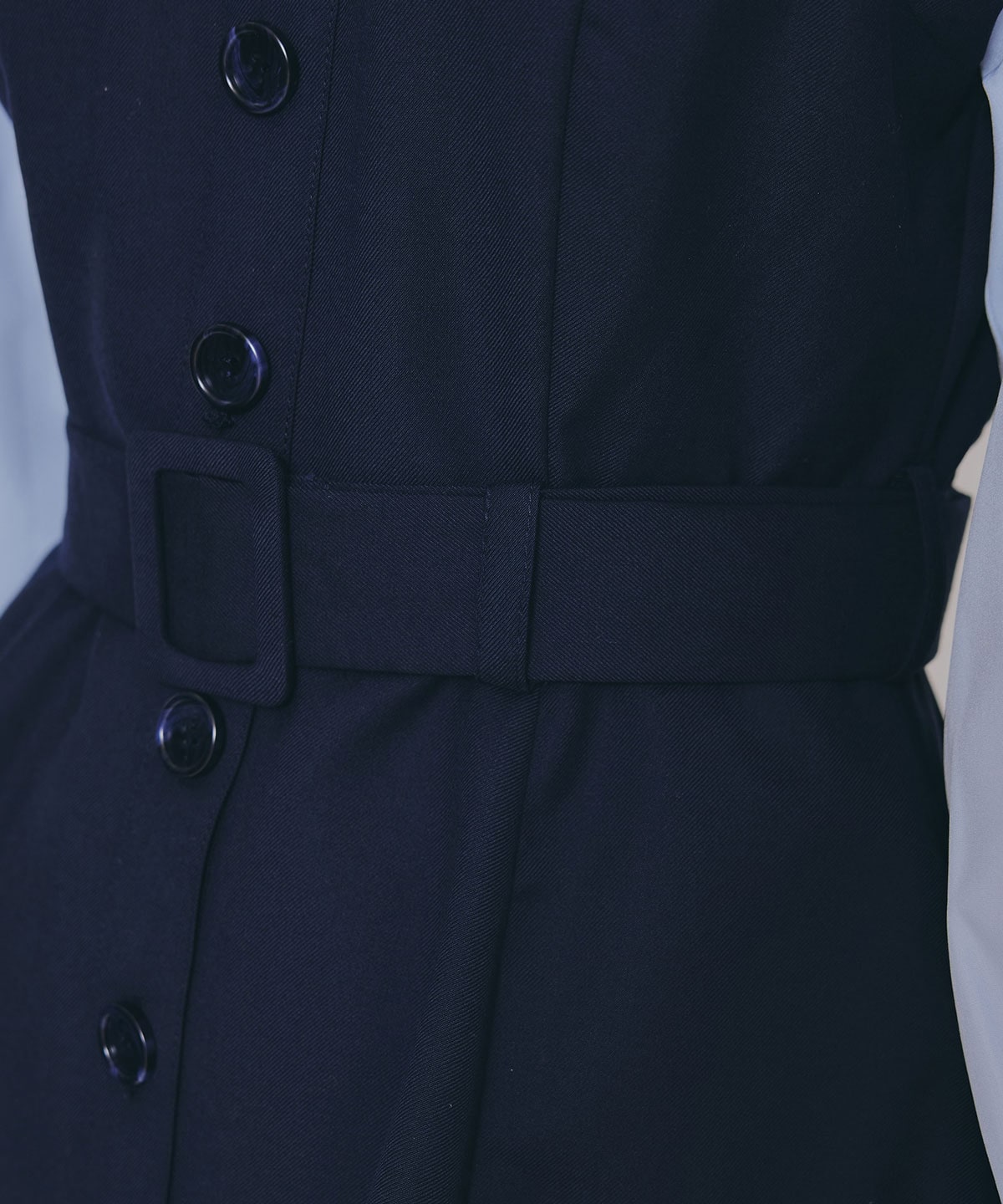 シャツドッキングチュールワンピース&ショートパンツセットアップ