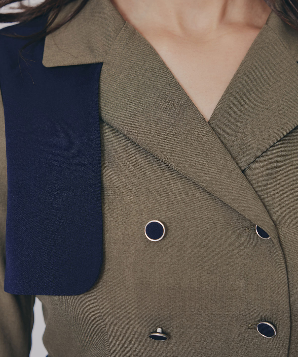 バイカラープリーツトレンチワンピース