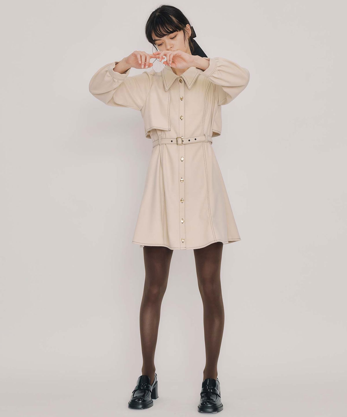 バイカラーステッチラインミニワンピース