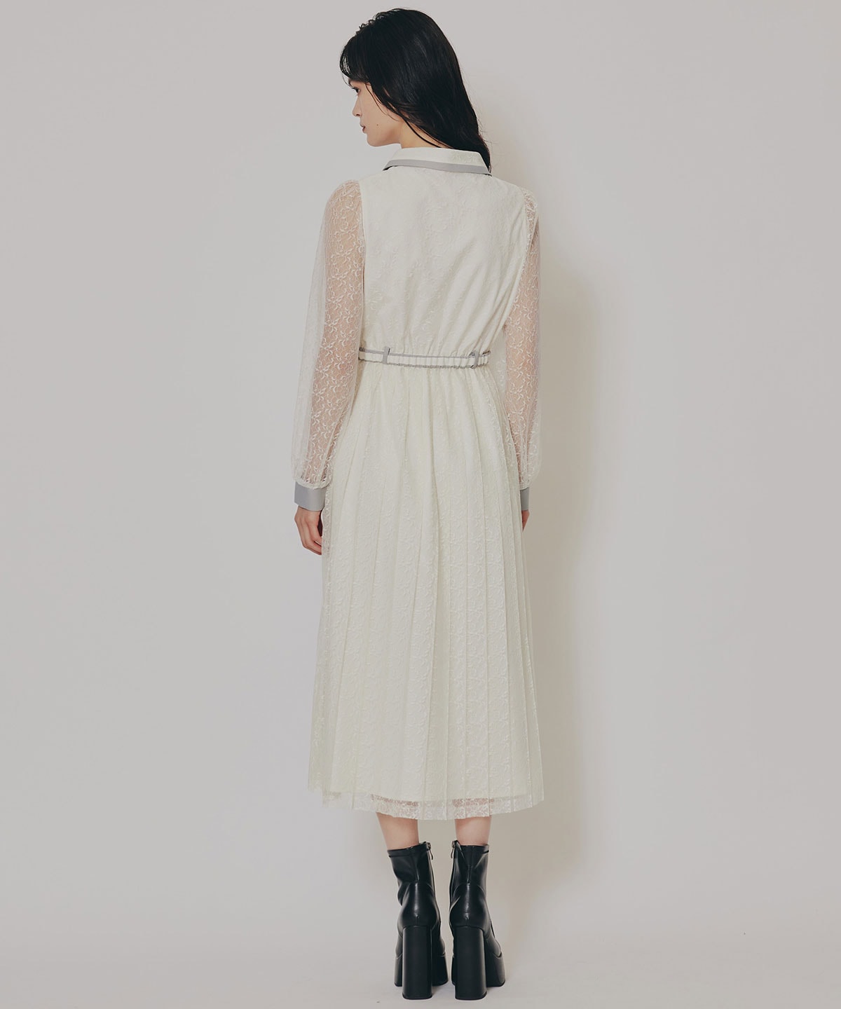 バイカラーレースプリーツロングスリーブワンピース