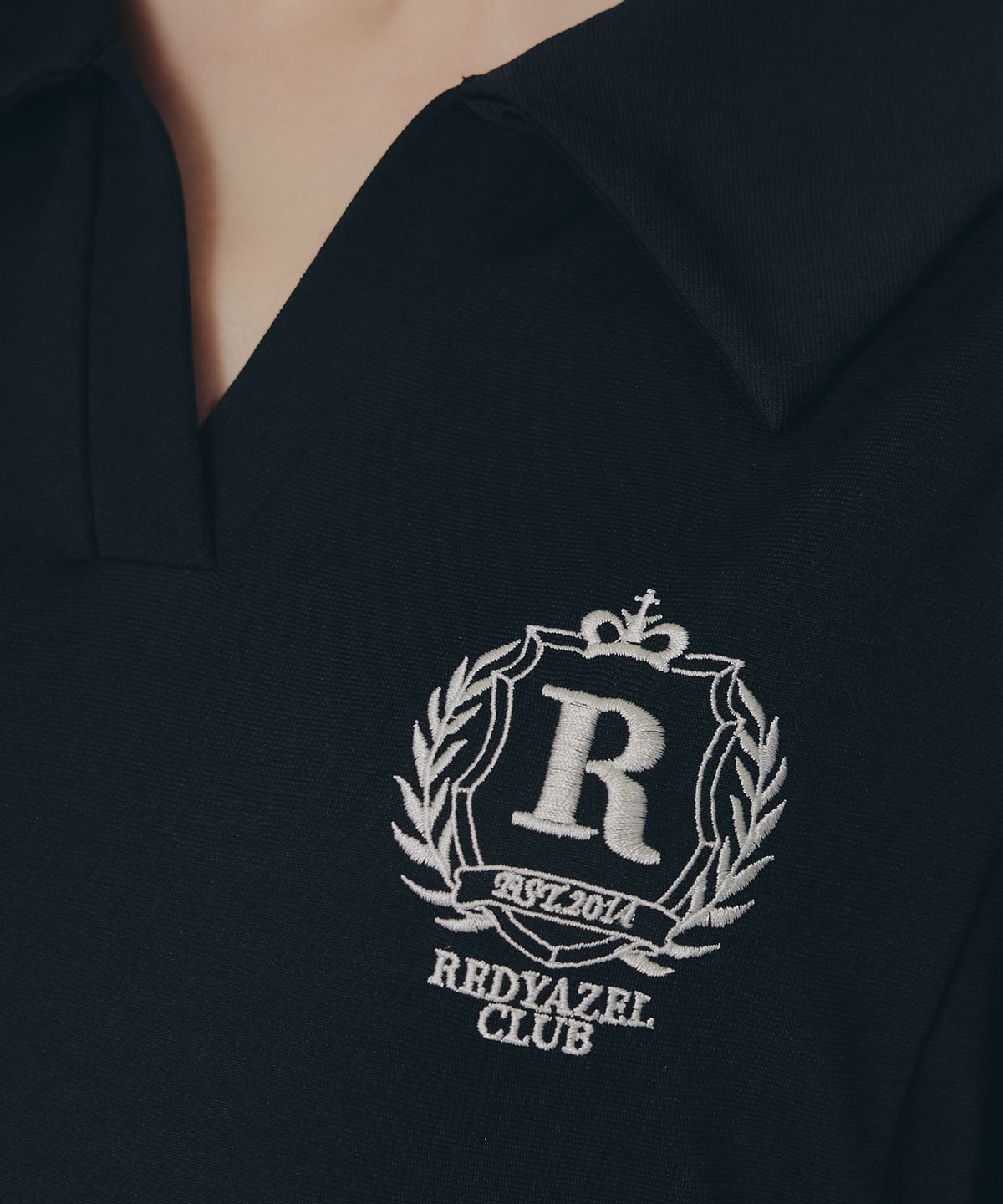 エンブレムサイドレースアップロングスリーブワンピース