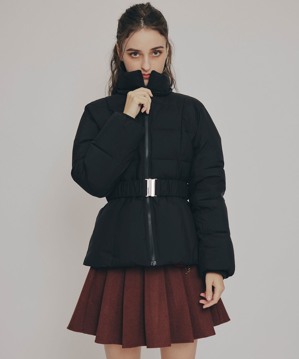 ベルトデザインキルティングファイバーダウンジャケット