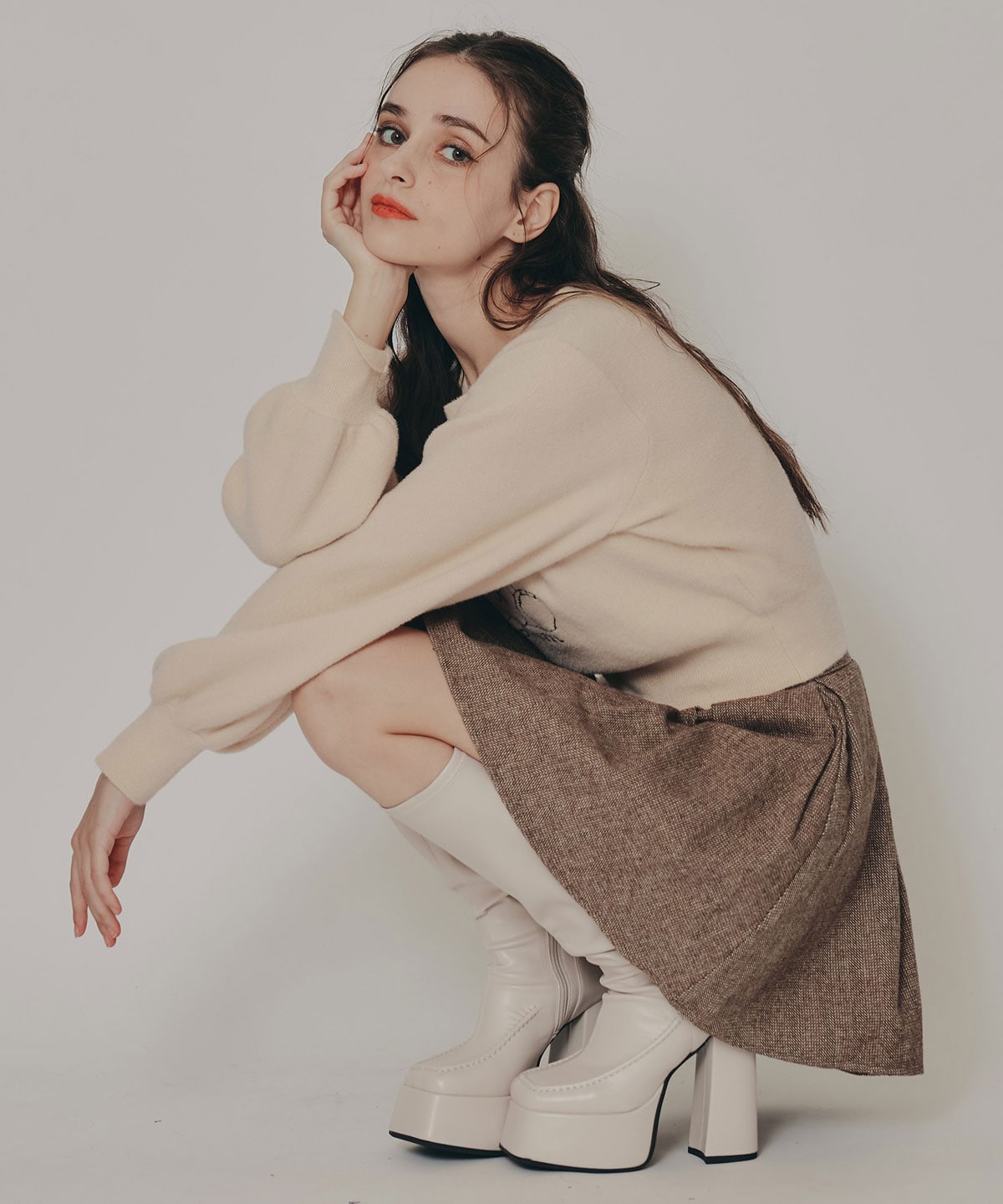 Azelyフラッフィニットプルオーバー