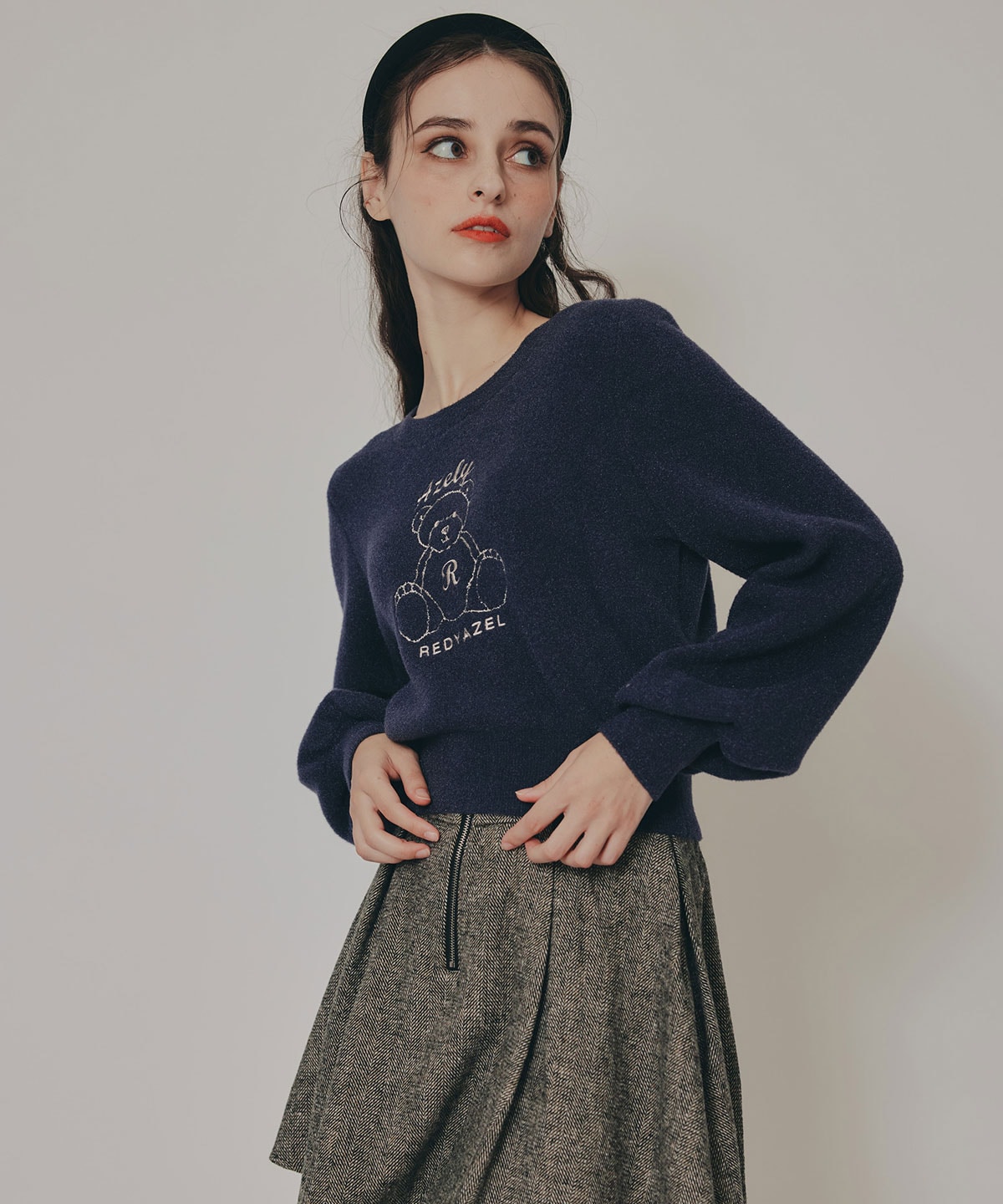 Azelyフラッフィニットプルオーバー