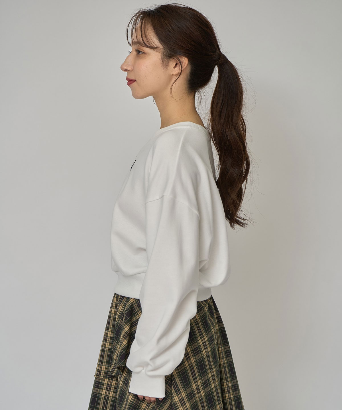 アゼルクラブカレッジロゴスウェットプルオーバー