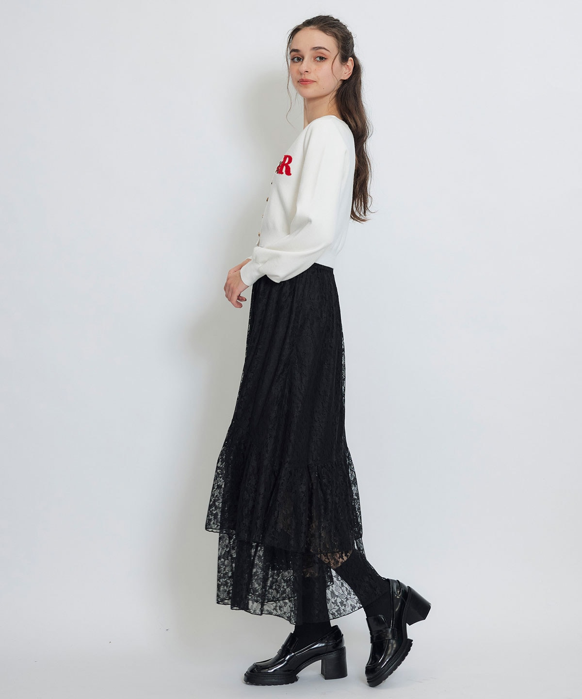 スリットレースフレアロングスカート
