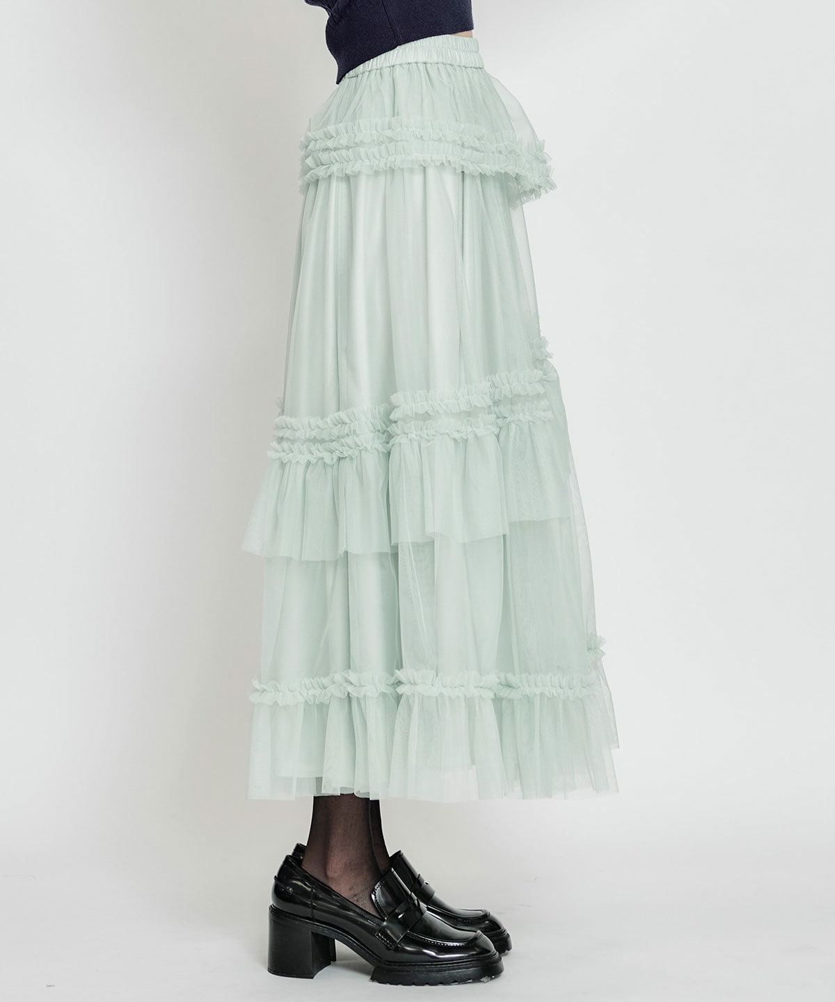 ソフトチュールフリルロングスカート