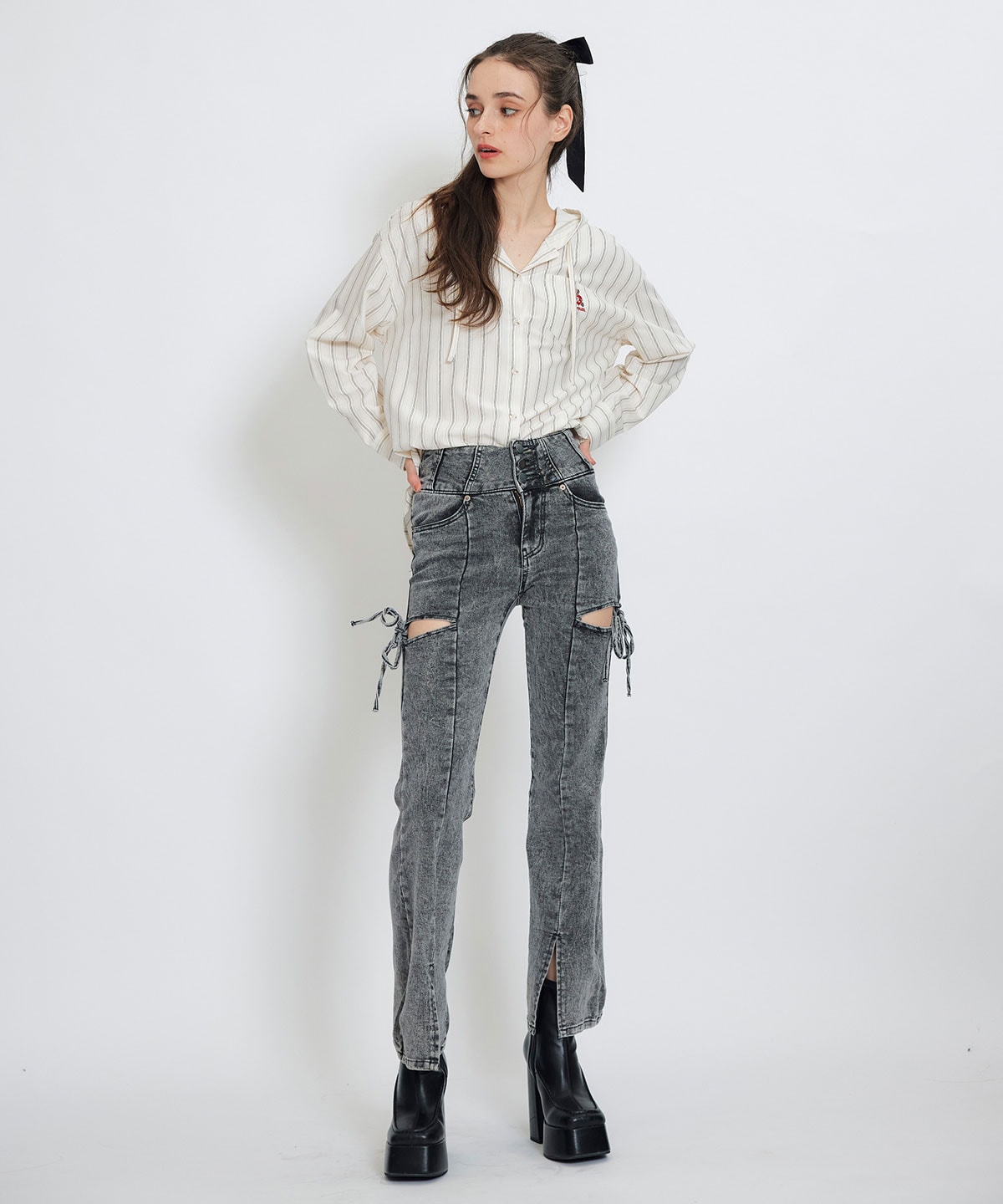 カットアウトリボンストレッチデニム