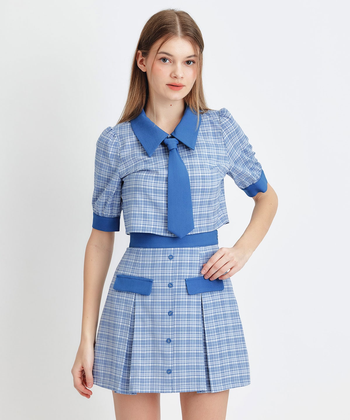プレッピーネクタイチェックブラウス×プリーツミニスカートセットアップ