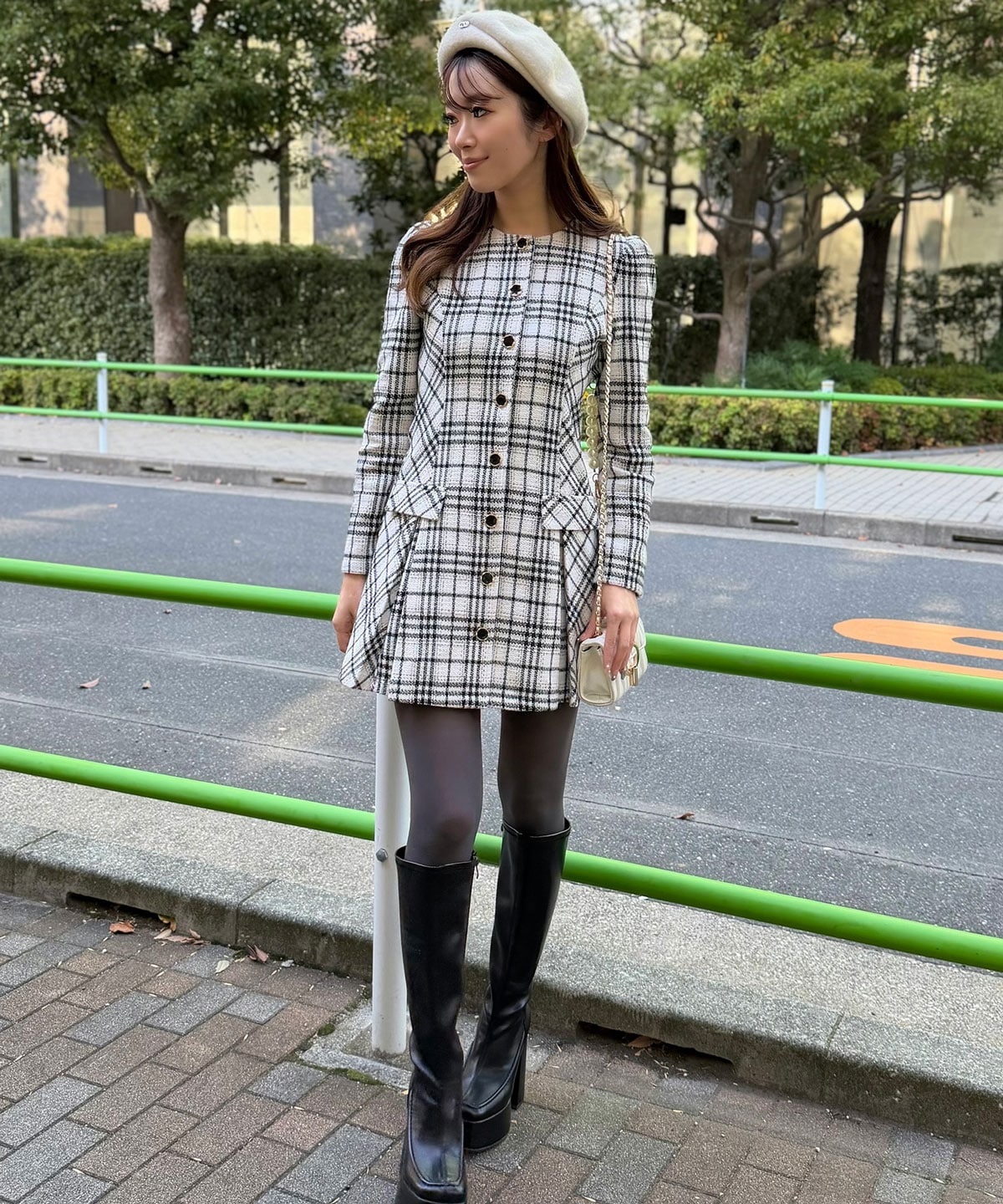 バイアスチェックツイードミニワンピース