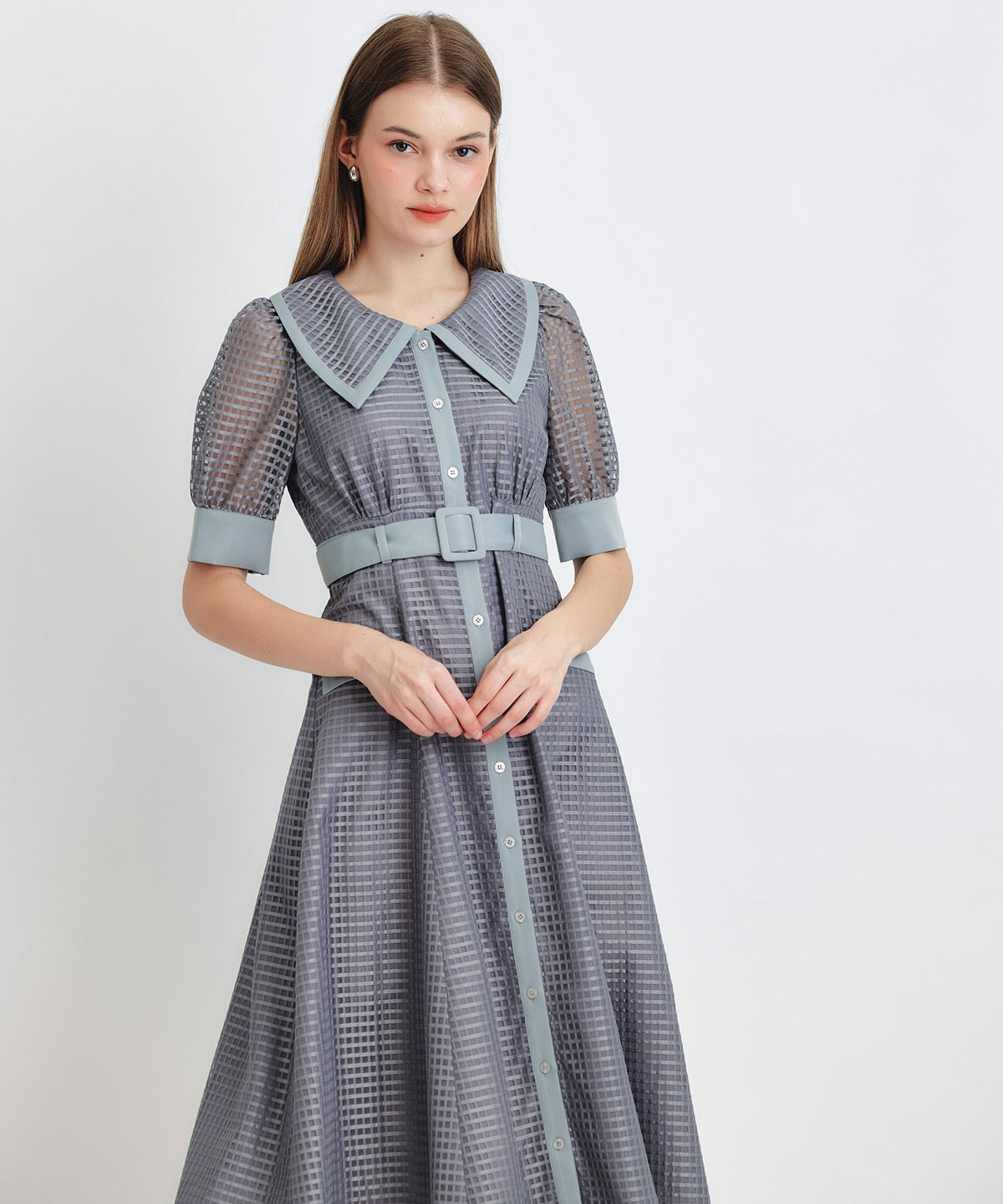 シアーチェックビッグカラーフレアロングワンピース