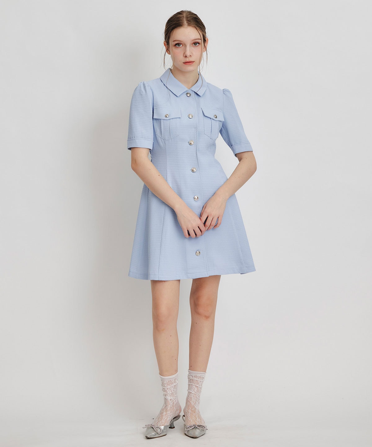 エンブレムボタンワッフルミニシャツワンピース