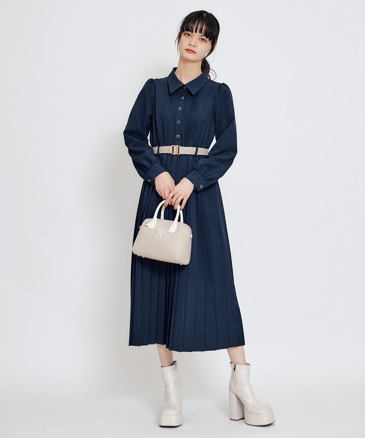 リボンタイプリーツロングシャツワンピース