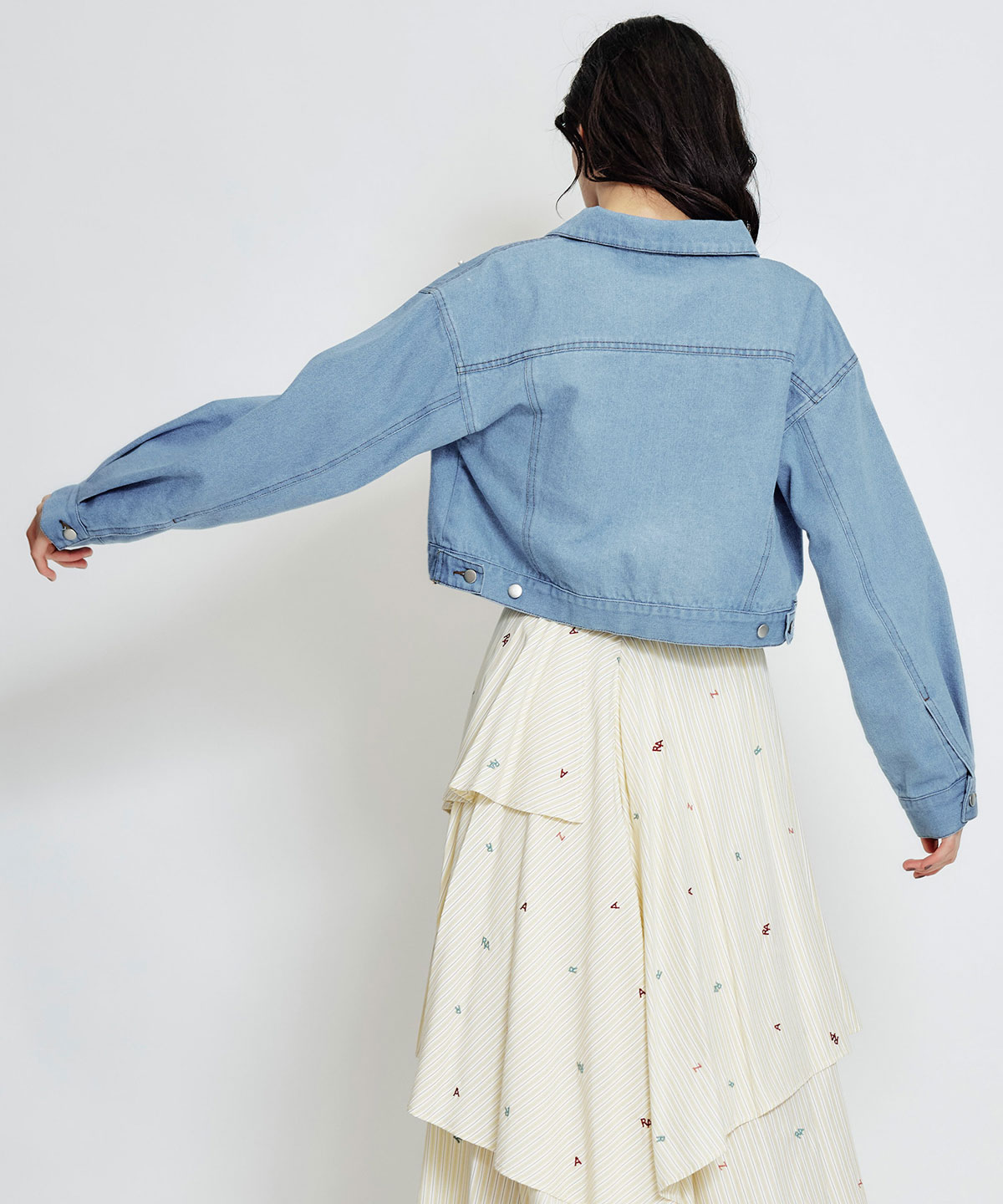 フラワービジューパールデニムジャケット